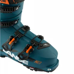 Lange XT3 130 LV Ski Boots 2022 16 Lange XT3 130 LV Ski Boots 2022 -Ski Doo Store lbj7010 xt3 130 storm blue buckles rgb72dpi 2305x2300 f9a41e6b b224 40cb be0f 0ea739f6689d