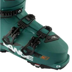 Lange XT3 120 LV Ski Boots 2022 -Ski Doo Store lbj7030 xt3 120 jungle green buckles rgb72dpi 1891x1895 8772f2bf 20d1 4450 854c 6600311625cd